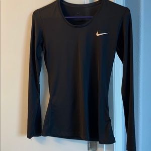 Nike long sleeve dri fit shirt